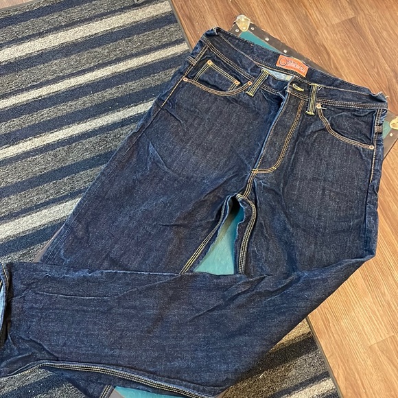 Devil Nut Jeans - Picture 2 of 8